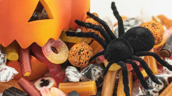 Five Great Halloween Habits to Help your Child’s Teeth