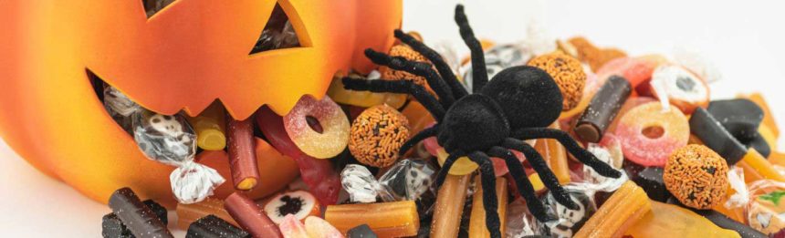 Five Great Halloween Habits to Help your Child’s Teeth