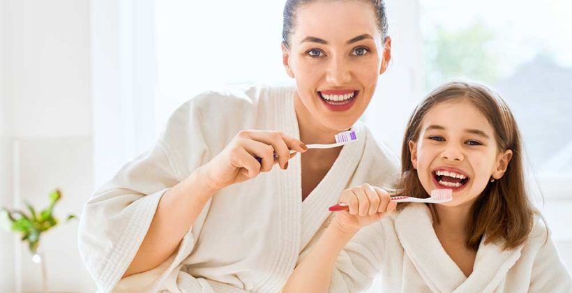 Good Flossing and Brushing Habits for Healthier Teeth and Gums